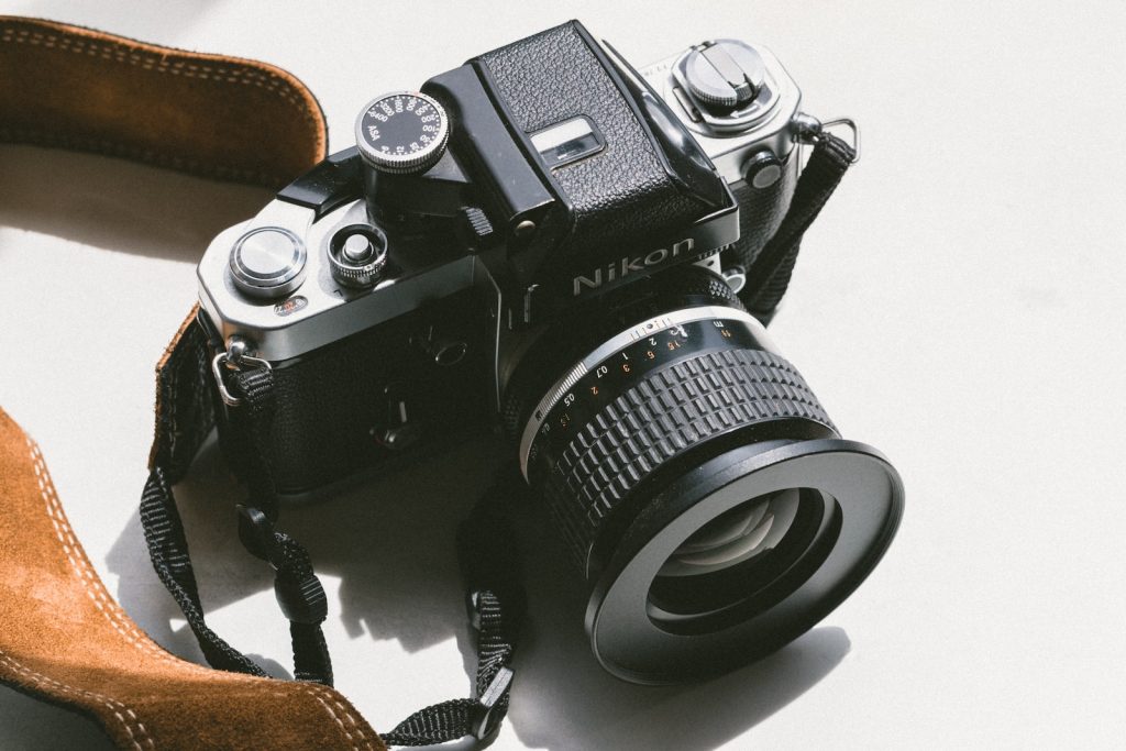 Which Camera Brand Reigns Supreme? Canon, Nikon, or Sony